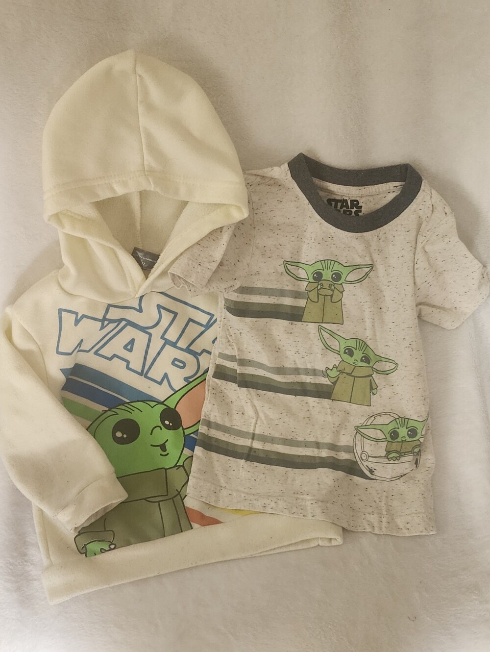 Lot of Star Wars Outfits, Shirts, Shorts, Hoodie